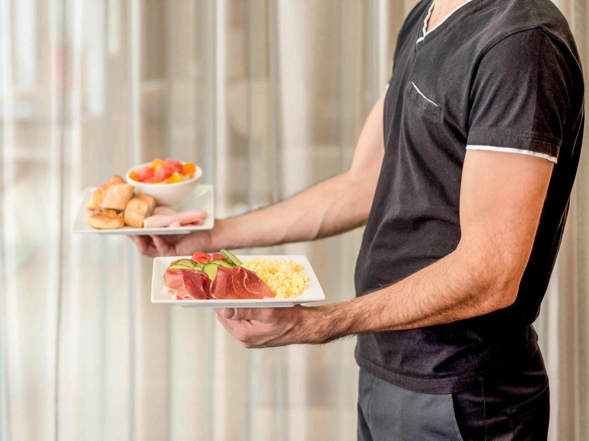 Ibis Esch Belval Hotel Екстериор снимка